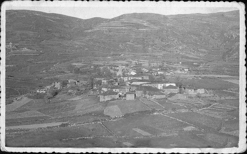 Fotograf�a del pueblo de Alberguer�a. 1958.
