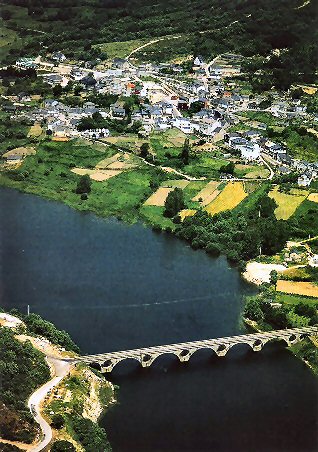 A Veiga. Cola do encoro, Desco�ezo o autor da fotograf�a.